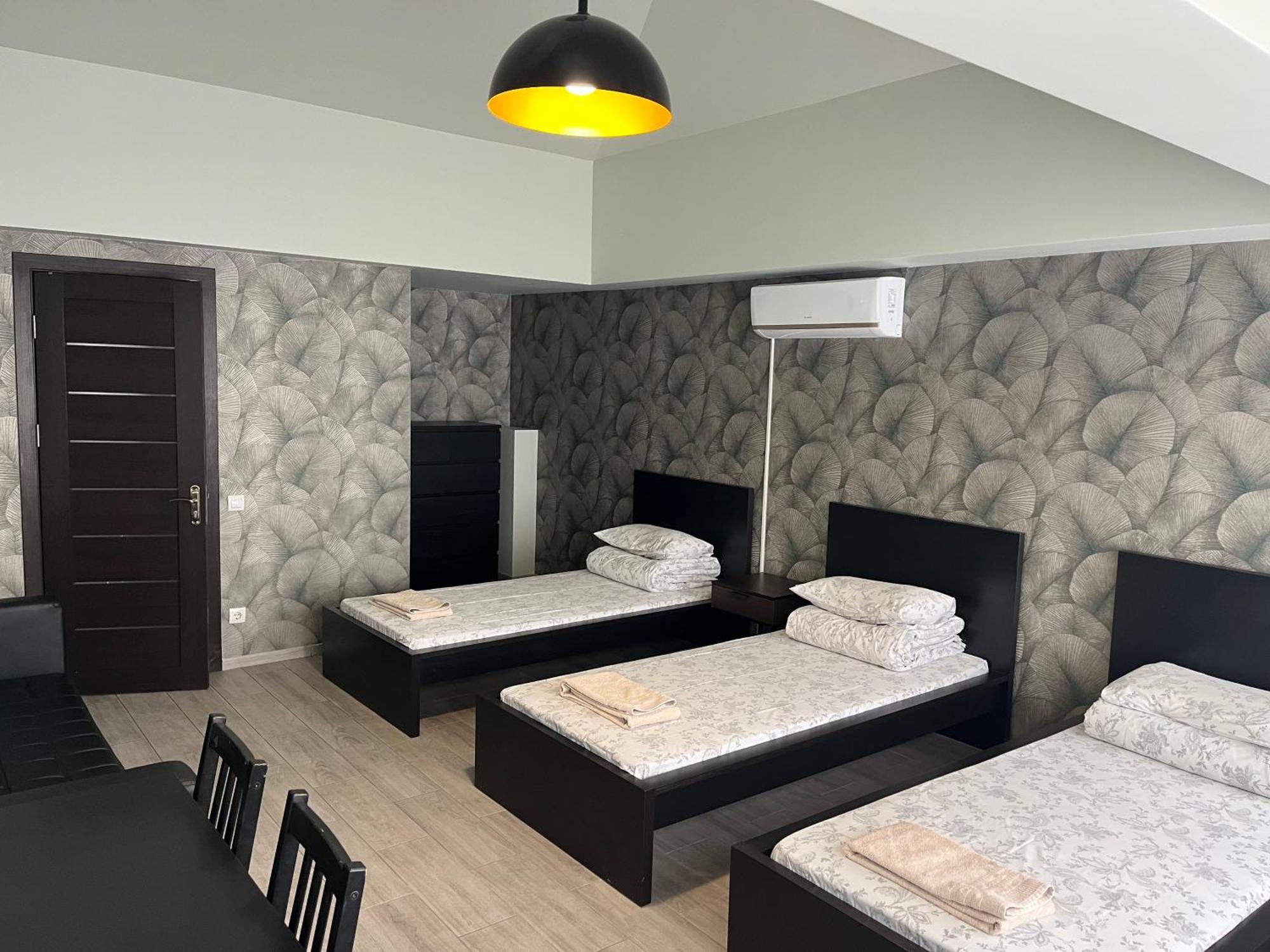 77/5 Hotell Chişinau Exteriör bild